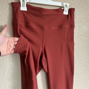 NEW High Rise Go Dry Leggings Size M